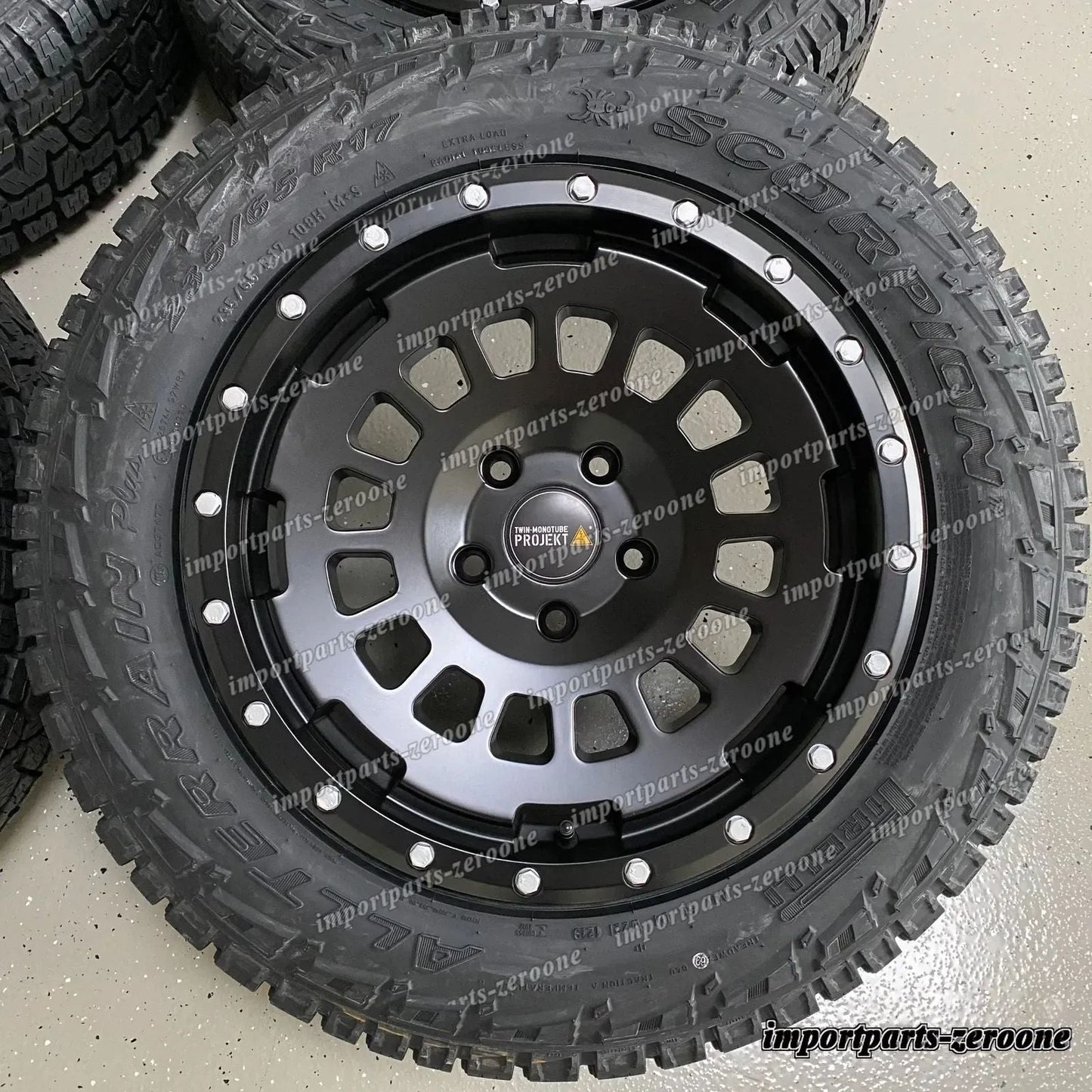 Twin Monotube AT Offroad ホイール VW T5 T6 T6.1 8x17 All Terrain Black + Pirelli　-1016