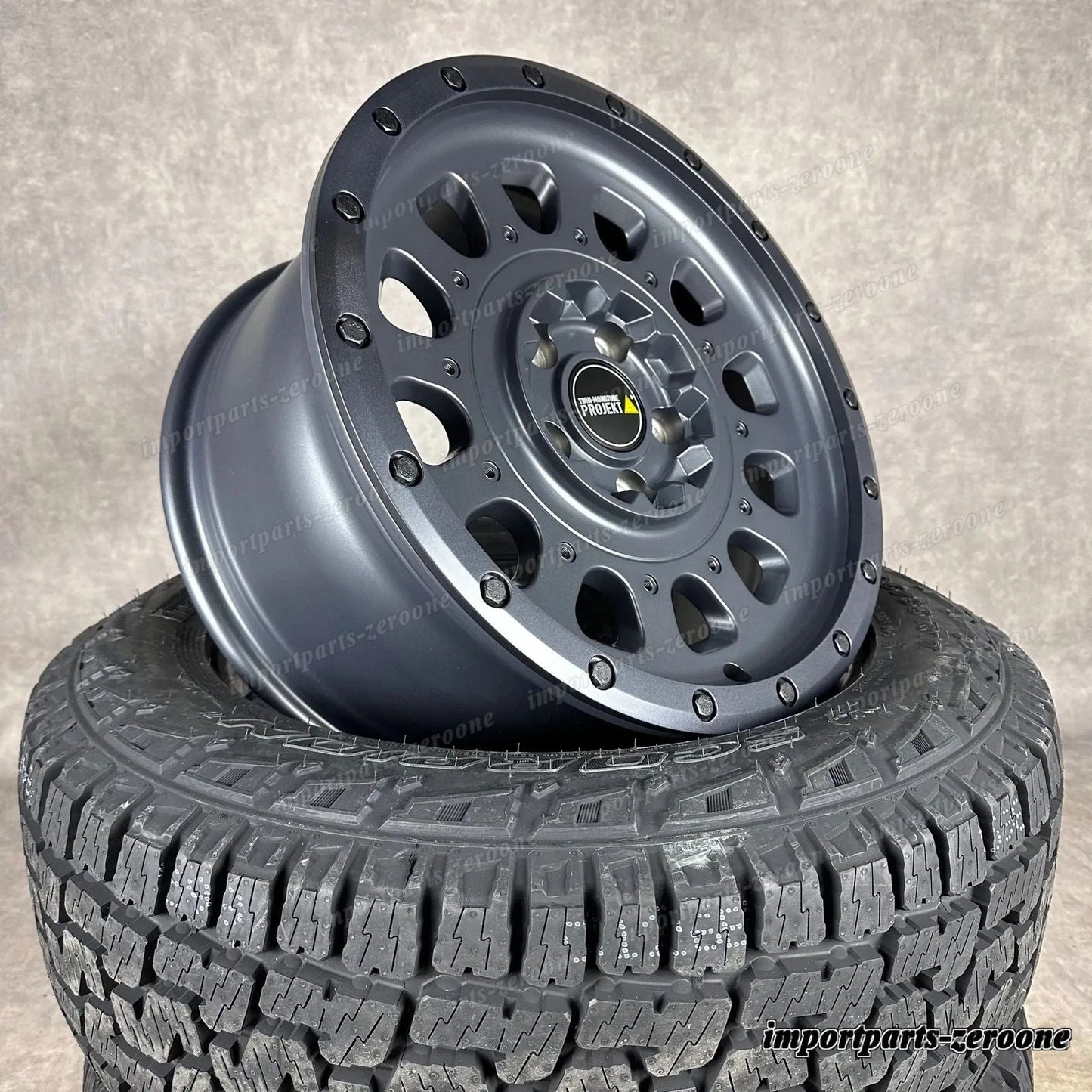 Twin Monotube AT3 Offroad ホイール VW T5 T6 T6.1 8x17 All Terrain GRANIT + Pirelli　-1376