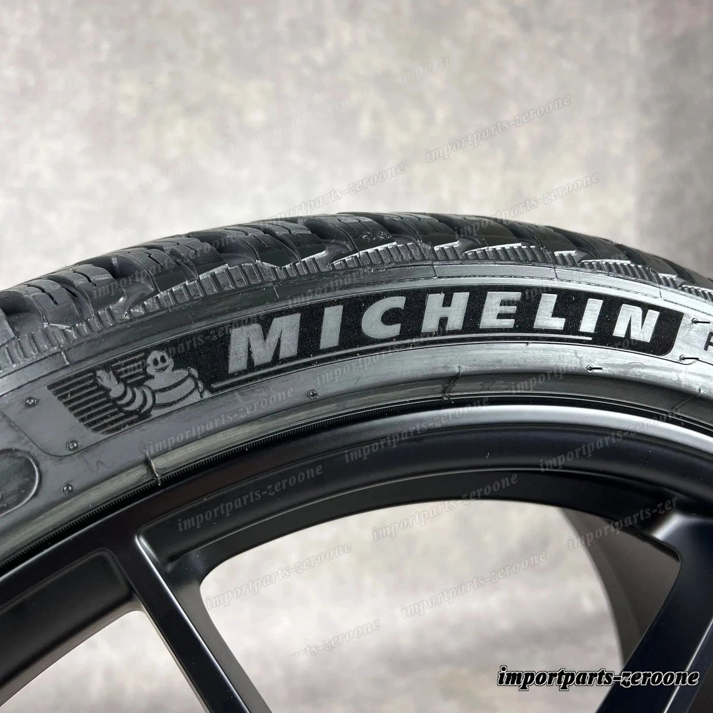 Ruote Invernali ポルシェ 992 GTS 純正e 20 インチ+ 21 インチ Ultra Leggera Cerchi　-1760
