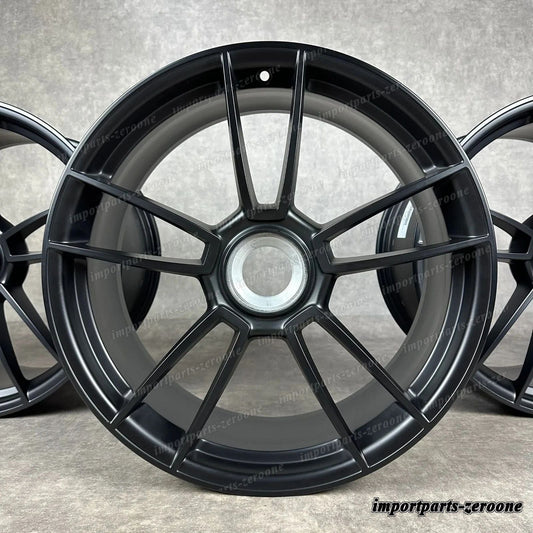 ポルシェ 992 GTS ホイール 20インチ+21インチ 純正 Cierre Central ZV Negro 992044602BA　-1799