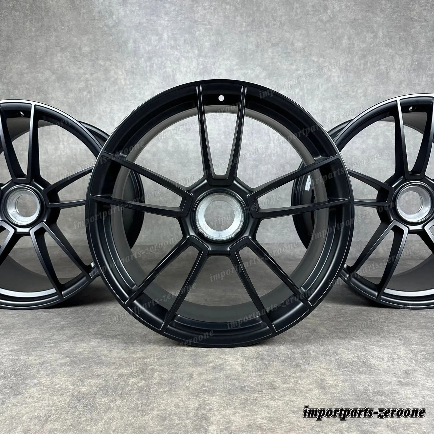 ポルシェ 992 GTS ホイール 20インチ+21インチ 純正 Cierre Central ZV Negro 992044602BA　-1799